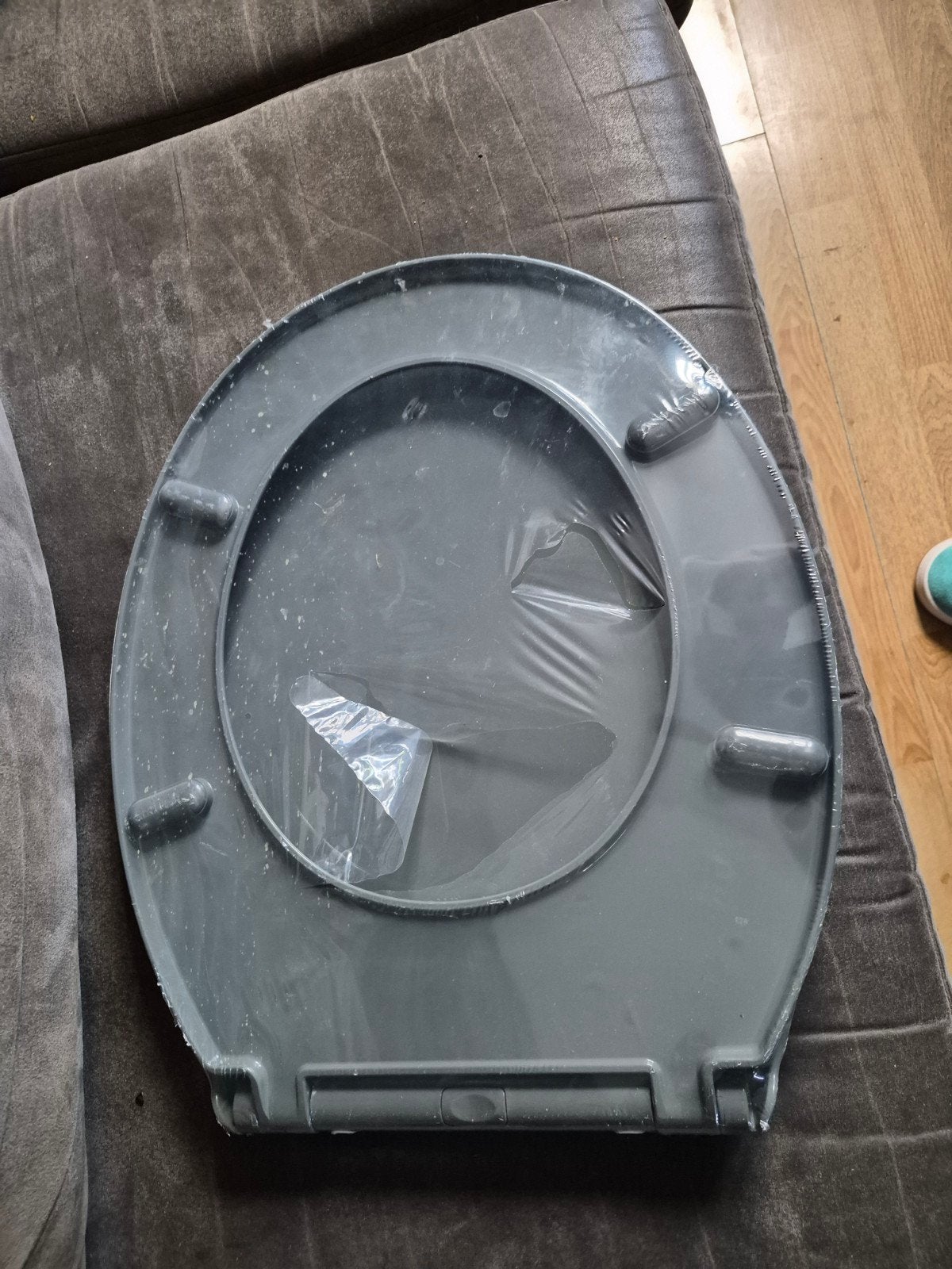 Grijze toiletbril, nieuw in verpakking, Ophalen of Verzenden