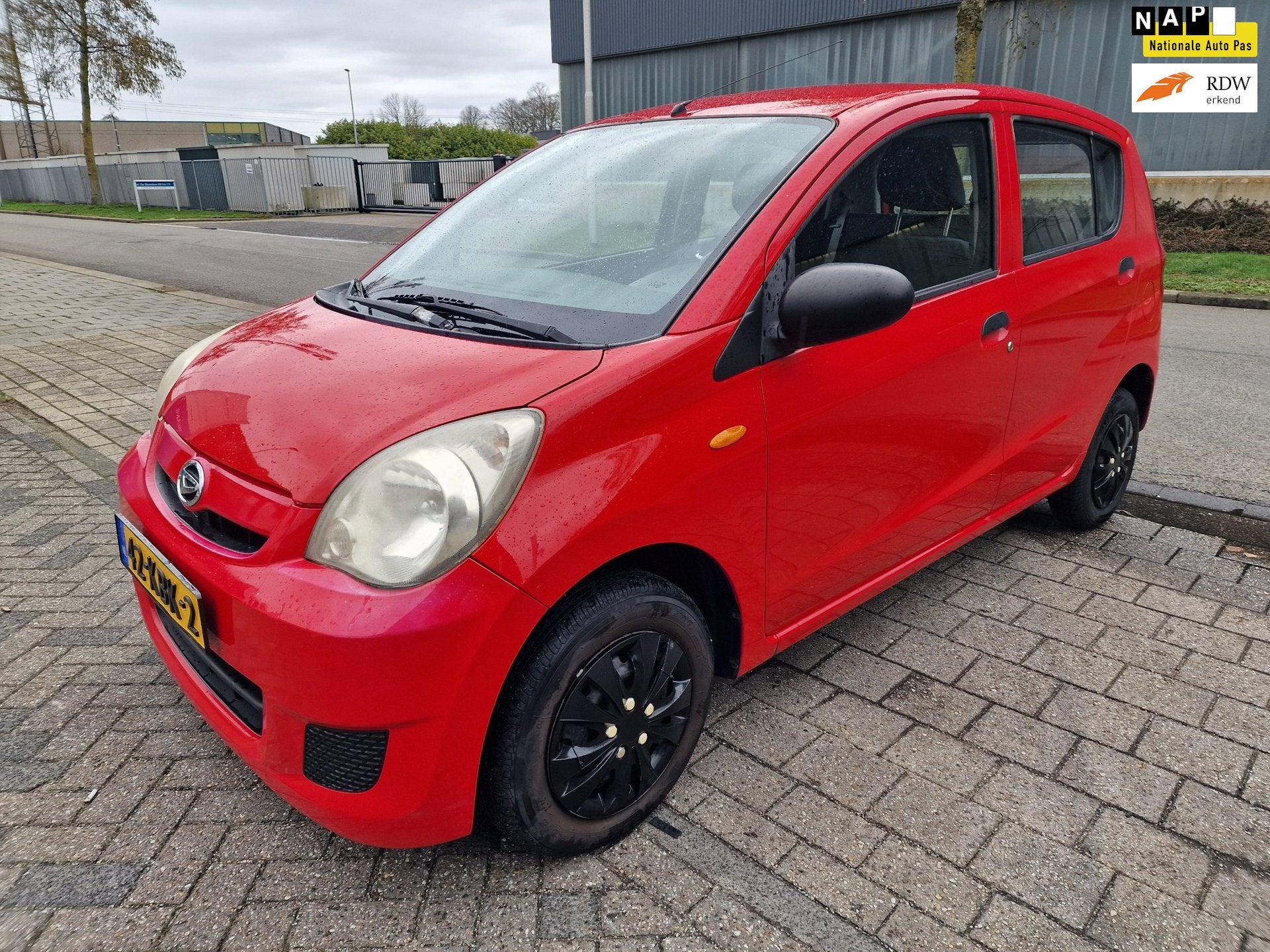 Daihatsu Cuore 1.0 Clever, Apk, Nap, Mooie auto Inruil mogel, Auto's, Daihatsu, Voorwielaandrijving, Stof, Zwart, 18 €/maand