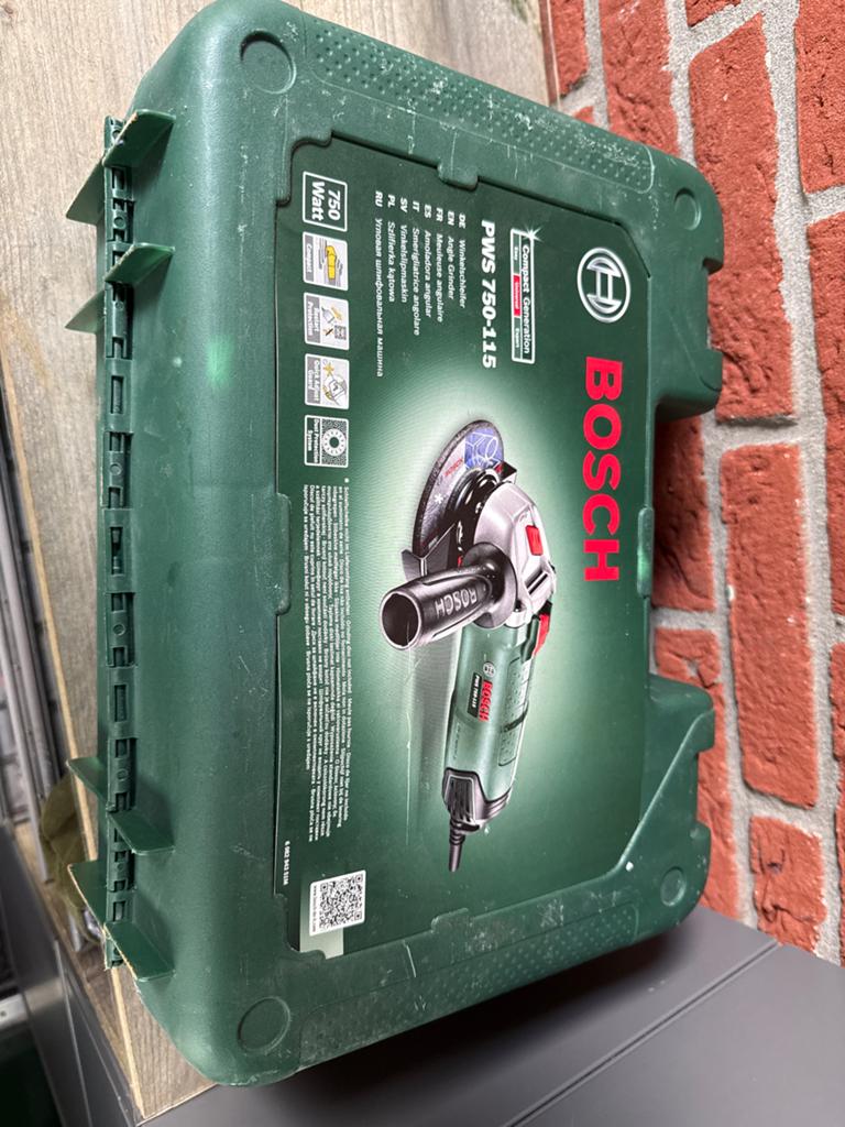 Bosch PWS 750-115 Haakse Slijper in Koffer (slijptol), Ophalen of Verzenden, Gebruikt, 700 tot 1000 watt, Haakse handslijpmachine