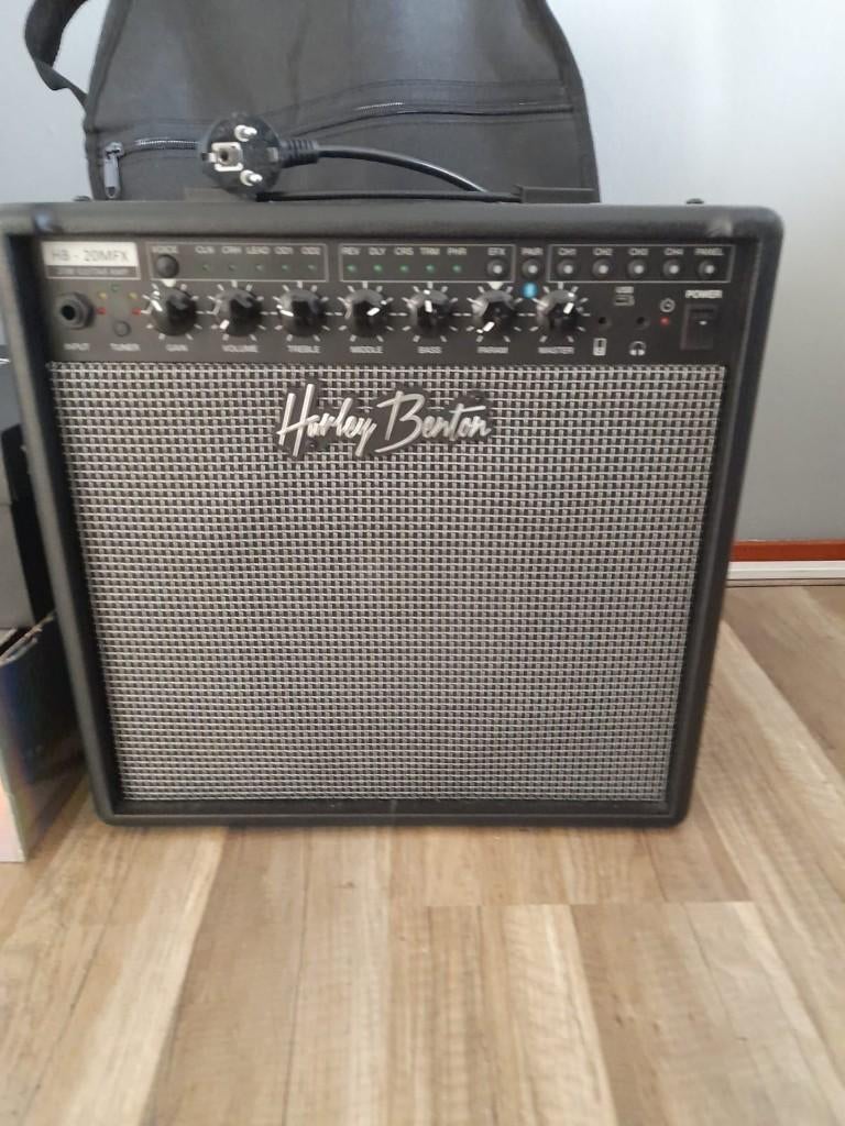 Harley Benton gitaar, Gebruikt, Met versterker, Solid body, Ophalen