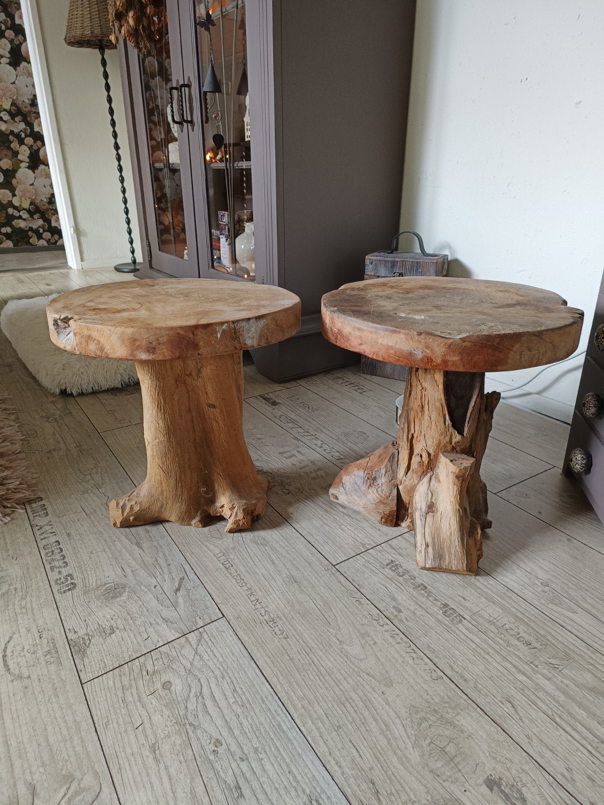 2 boomstam tafeltjes, Ophalen, Rond, Minder dan 55 cm