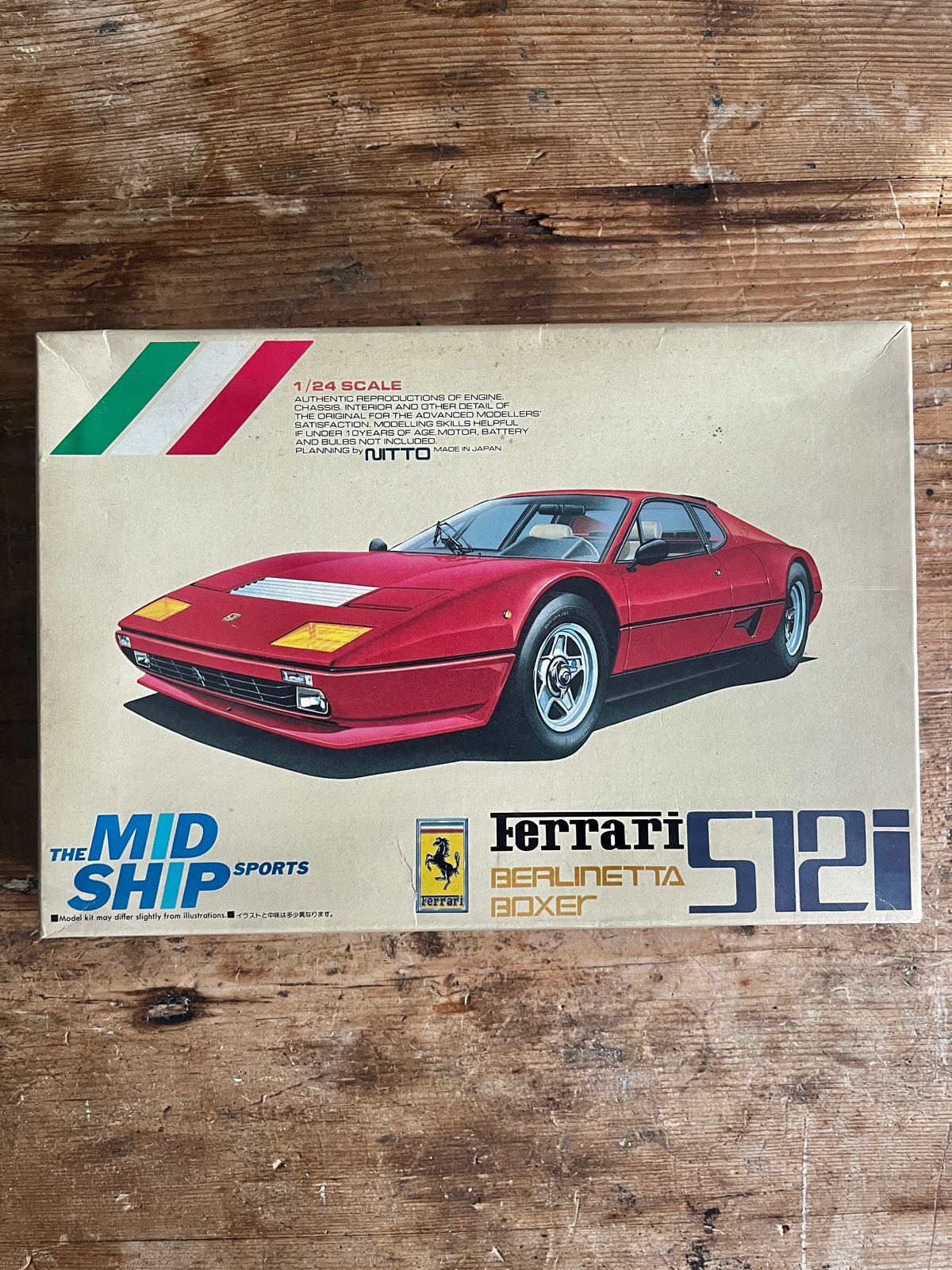 Nitto Ferrari Berlinetta Boxer 512i modelbouwkit, Hobby en Vrije tijd, Overige merken, Auto, 1:32 tot 1:50, Nieuw
