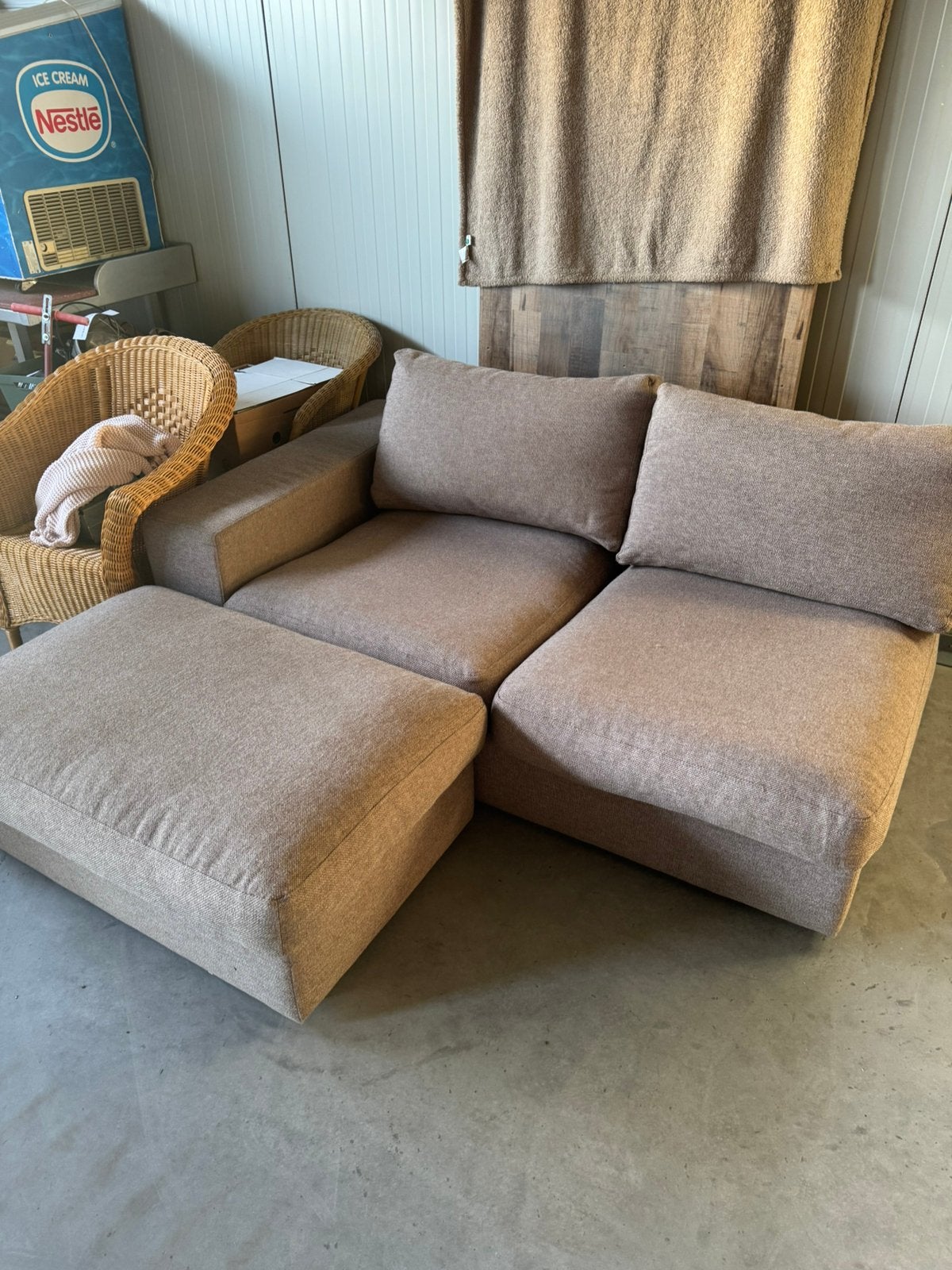 Room108 bank + hocker - taupe/bruin, Ophalen, Zo goed als nieuw