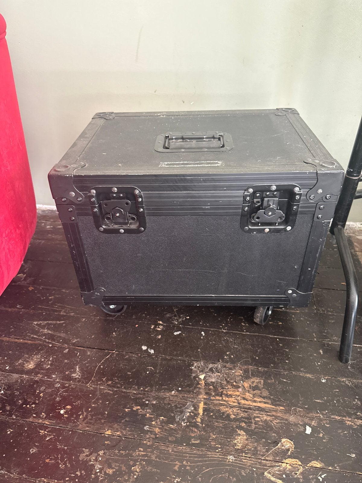 Zwarte flightcase, Ophalen of Verzenden, Gebruikt, Overige instrumenten, Flightcase