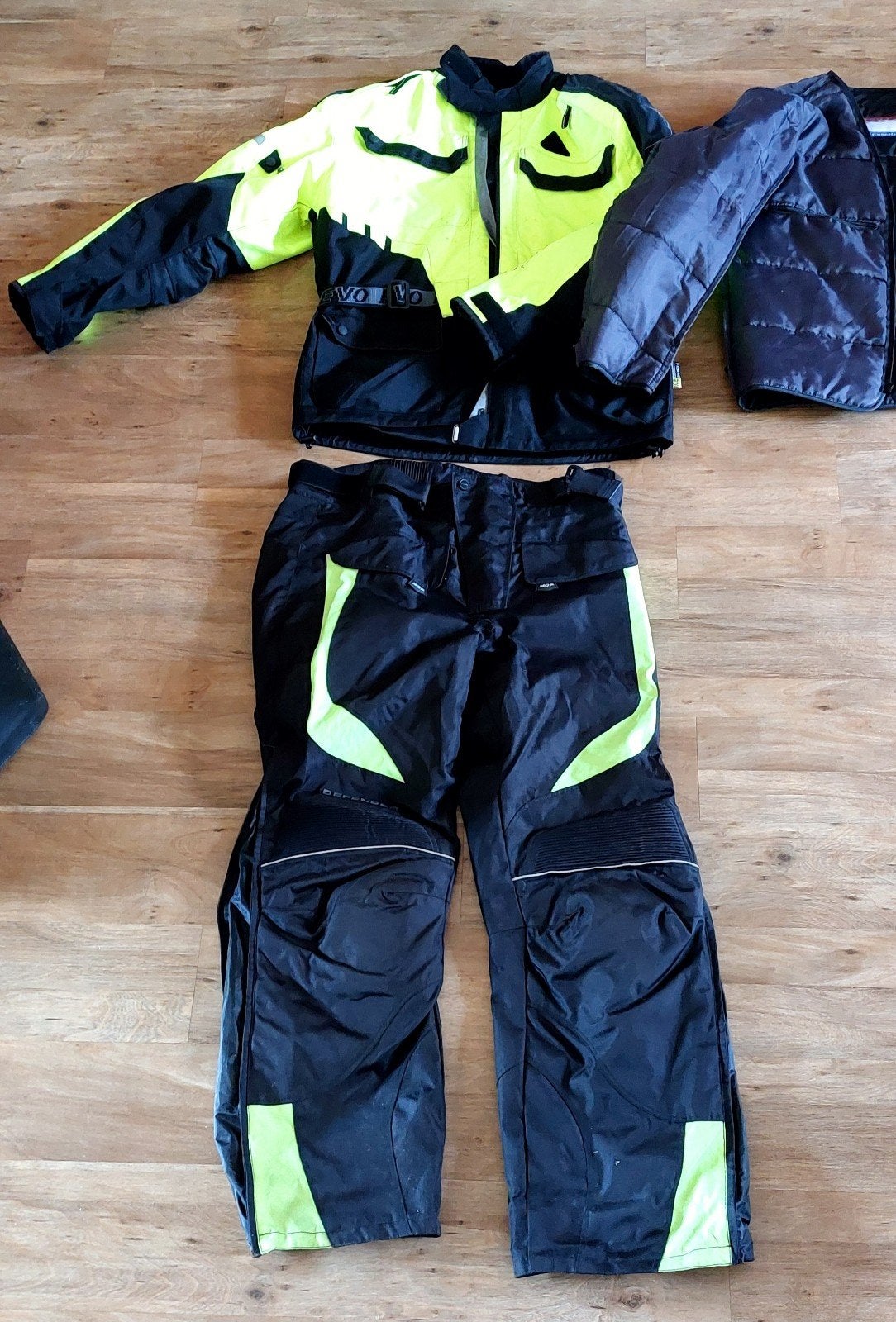 Evolution motorjas en broek (M) met uitneembare binnenvoerin, Motoren, Kleding | Motorkleding, Jas | textiel, Dames, Ophalen of Verzenden