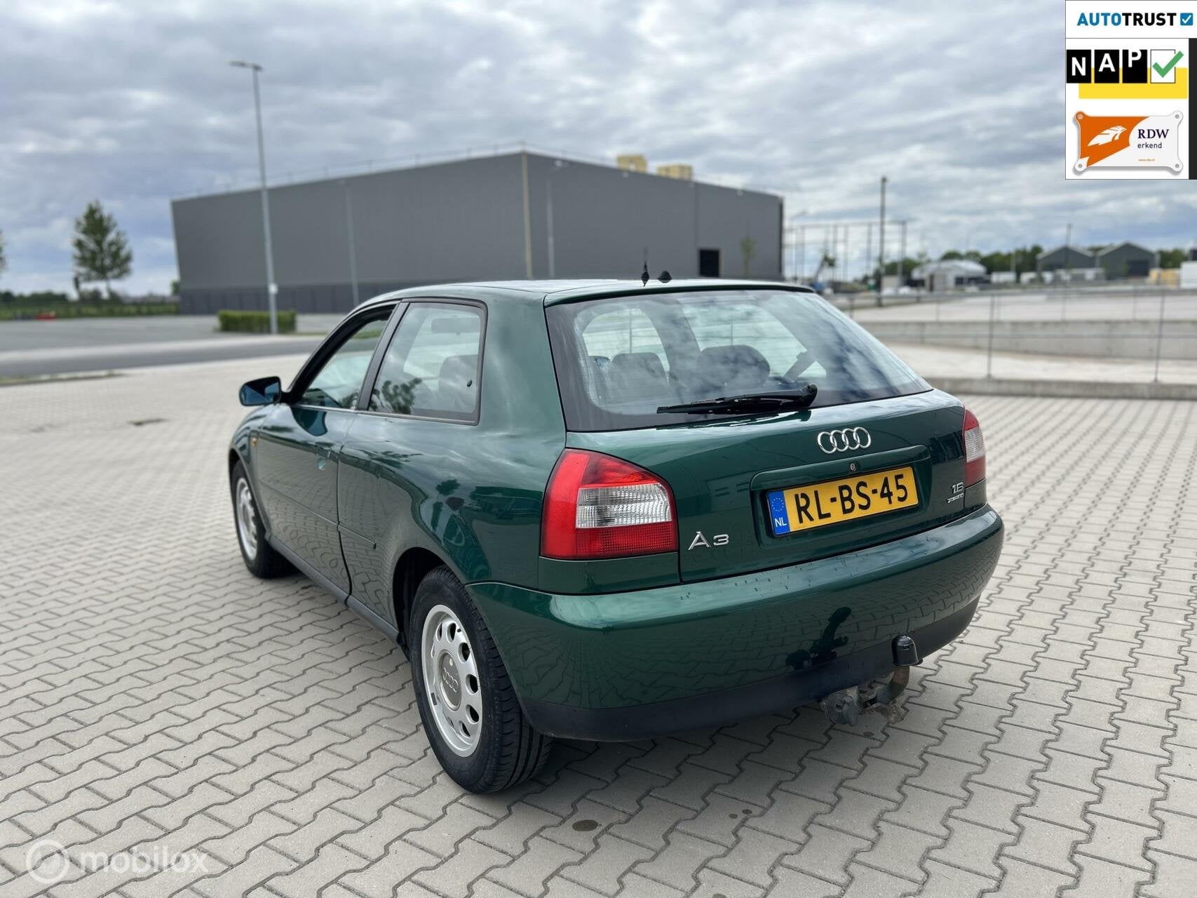 Audi A3 1.6 Ambiente/APK/TREKH/NAP, Elektrische ramen, Handgeschakeld, 1065 kg, Hatchback