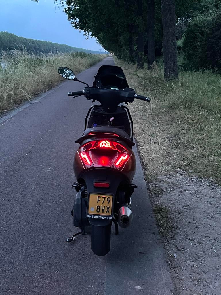 Piaggio Zip, Fietsen en Brommers, Brommeronderdelen | Scooters, Gebruikt, Piaggio, Overige typen, Ophalen