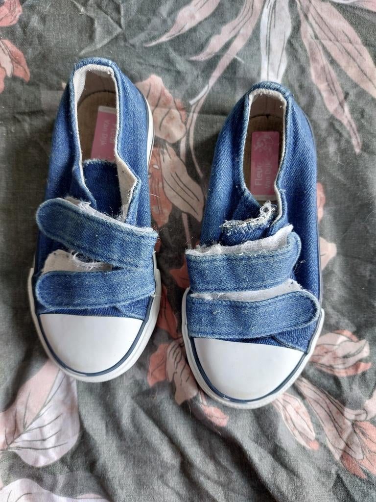 Gymschoenen maat 26/27, Jongetje of Meisje, Ophalen of Verzenden, Gebruikt, Schoentjes