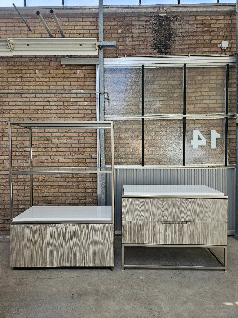 Vitrinekasten met lade, Ophalen, Gebruikt, 50 tot 100 cm, Glas