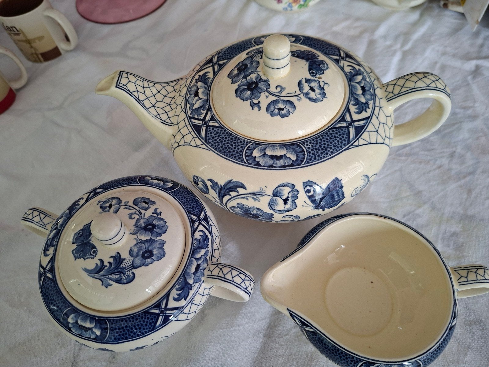SC Butterflij theepot met roomstel, Ophalen of Verzenden