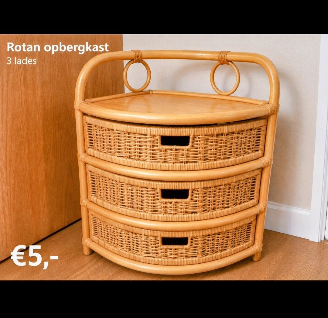 Halfrond rotan ladenkastje met 3 lades, Ophalen, Overige materialen, Minder dan 50 cm, Gebruikt