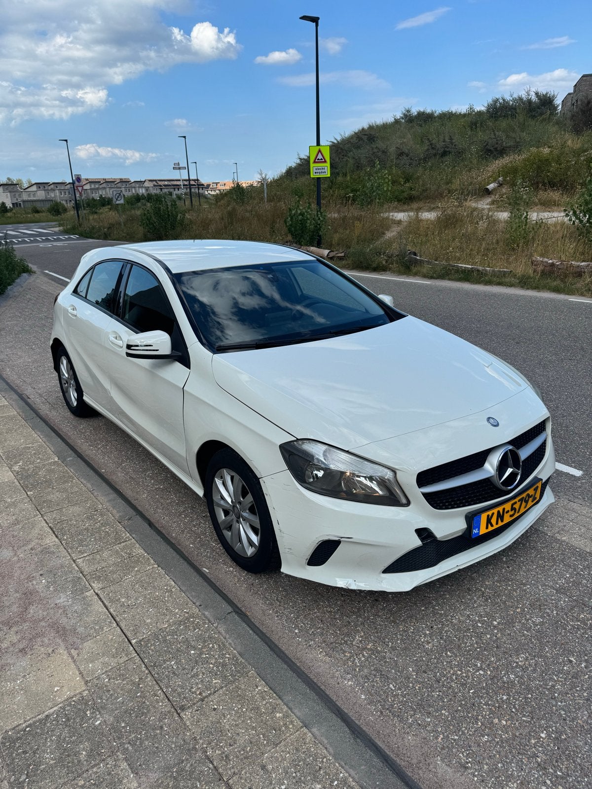 Mercedes-Benz A-Klasse A160 2016 Wit, Voorwielaandrijving, 4 cilinders, Wit, Bedrijf