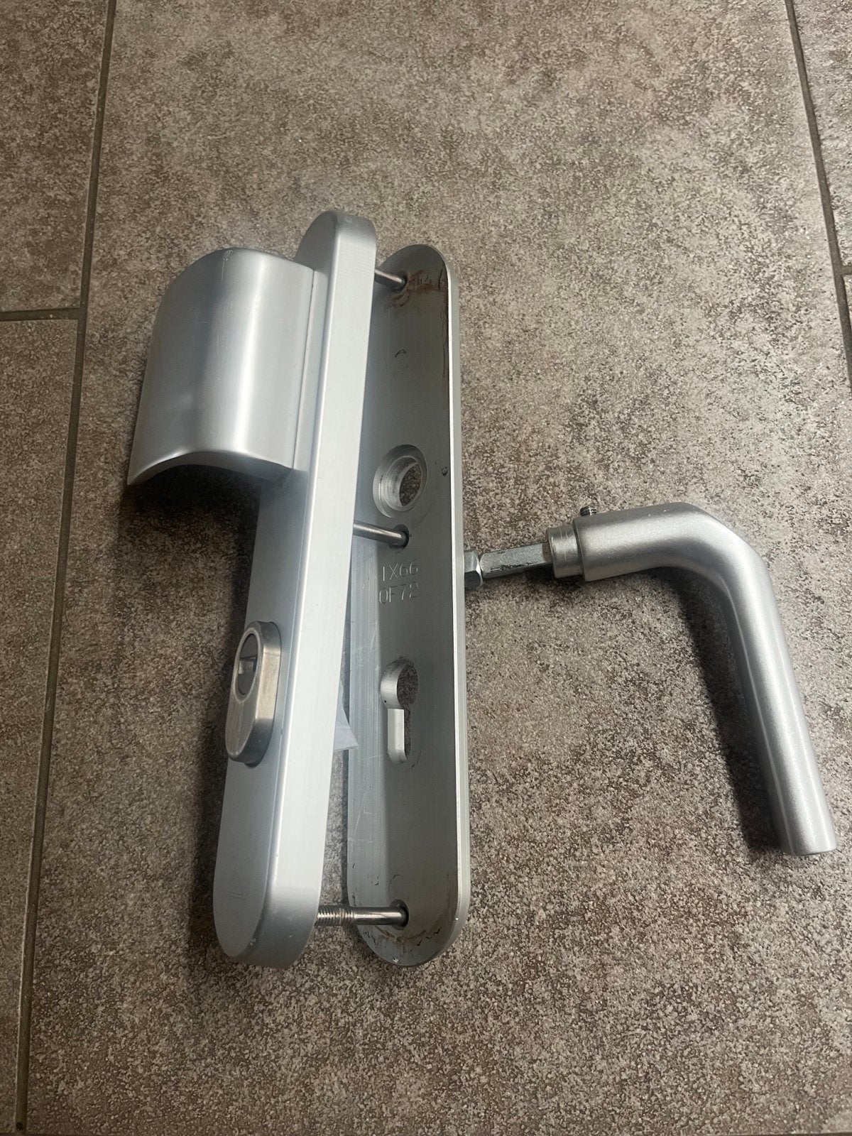 Deurklink met schild - roestvrijstaal, Ophalen of Verzenden, Gebruikt, Overige materialen, Klink of Kruk