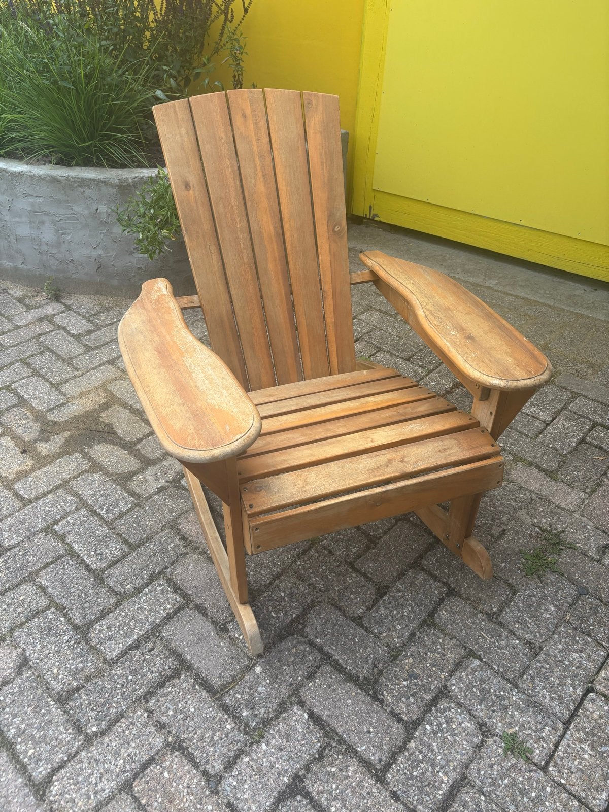 Houten schommelstoel - goede staat, Huis en Inrichting, Stoelen, Ophalen, Bruin, Zo goed als nieuw, Eén