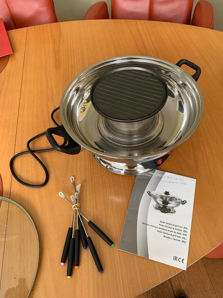 Aziatische fondue & grill set - Chinese fondue, Ophalen of Verzenden, Zo goed als nieuw, 4 t/m 7 personen