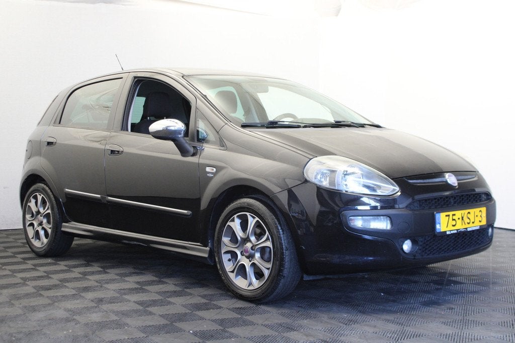 Fiat Punto Evo 1.4 Racing (bj 2010), Auto's, Voorwielaandrijving, Euro 5, Stof, Zwart