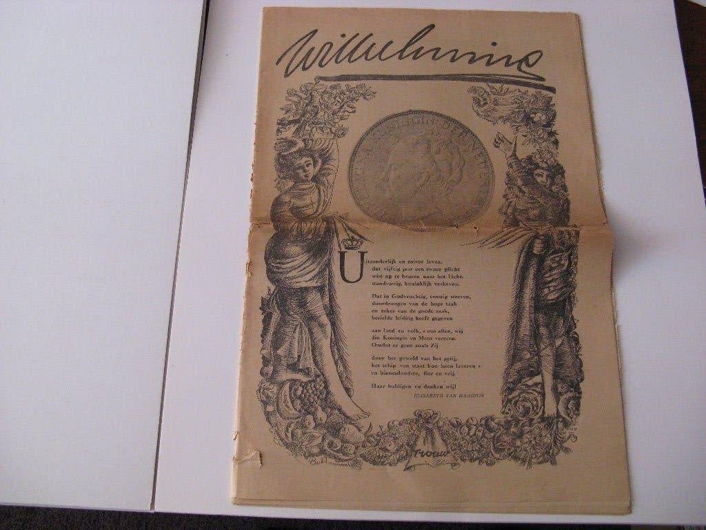 Wilhelmina 50 jaar (trouw) bladen, Ophalen of Verzenden, 1980 tot heden, Krant