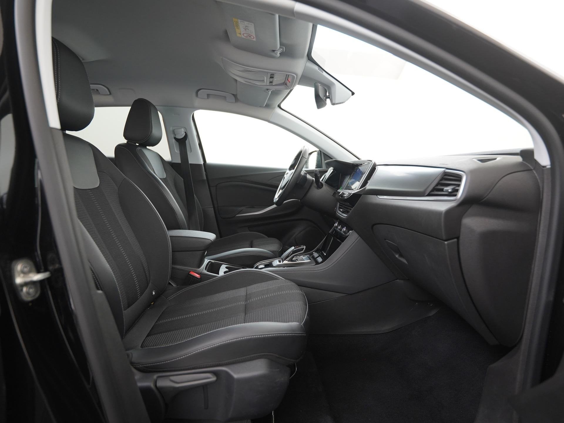 Opel Grandland 1.6 Turbo Plug-In Hybrid Elegance | Dodehoek, Auto's, 4 cilinders, Leder en Stof, Zwart, SUV of Terreinwagen