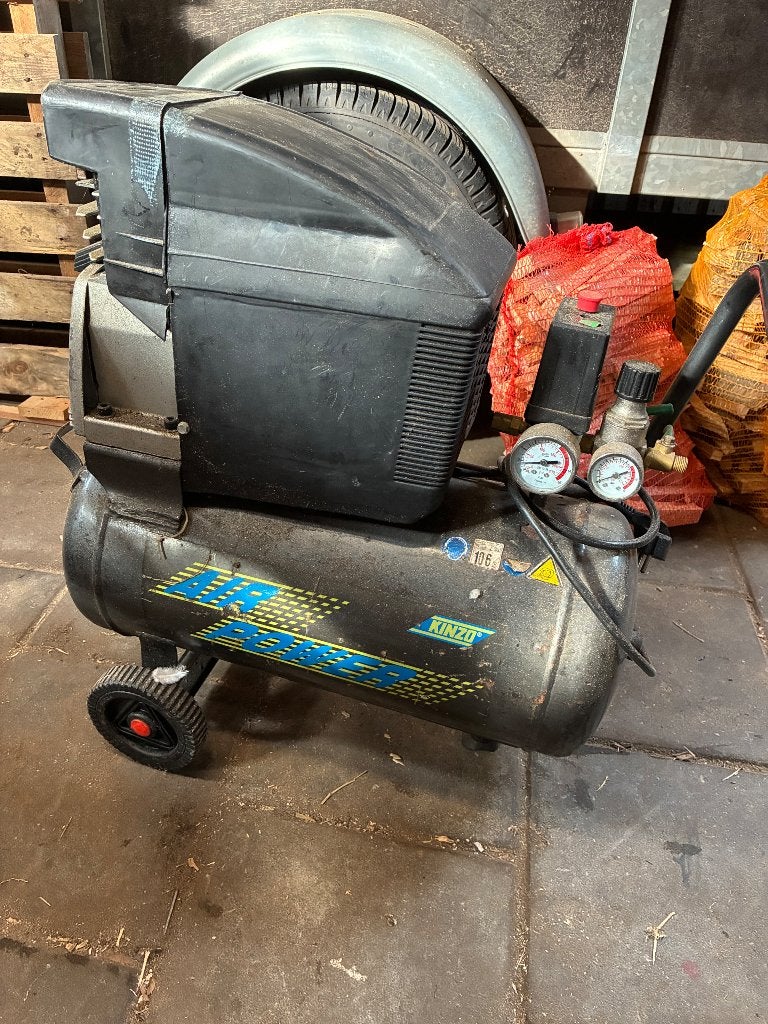 Compressor, Ophalen, Gebruikt, 6 tot 10 bar, Minder dan 200 liter/min