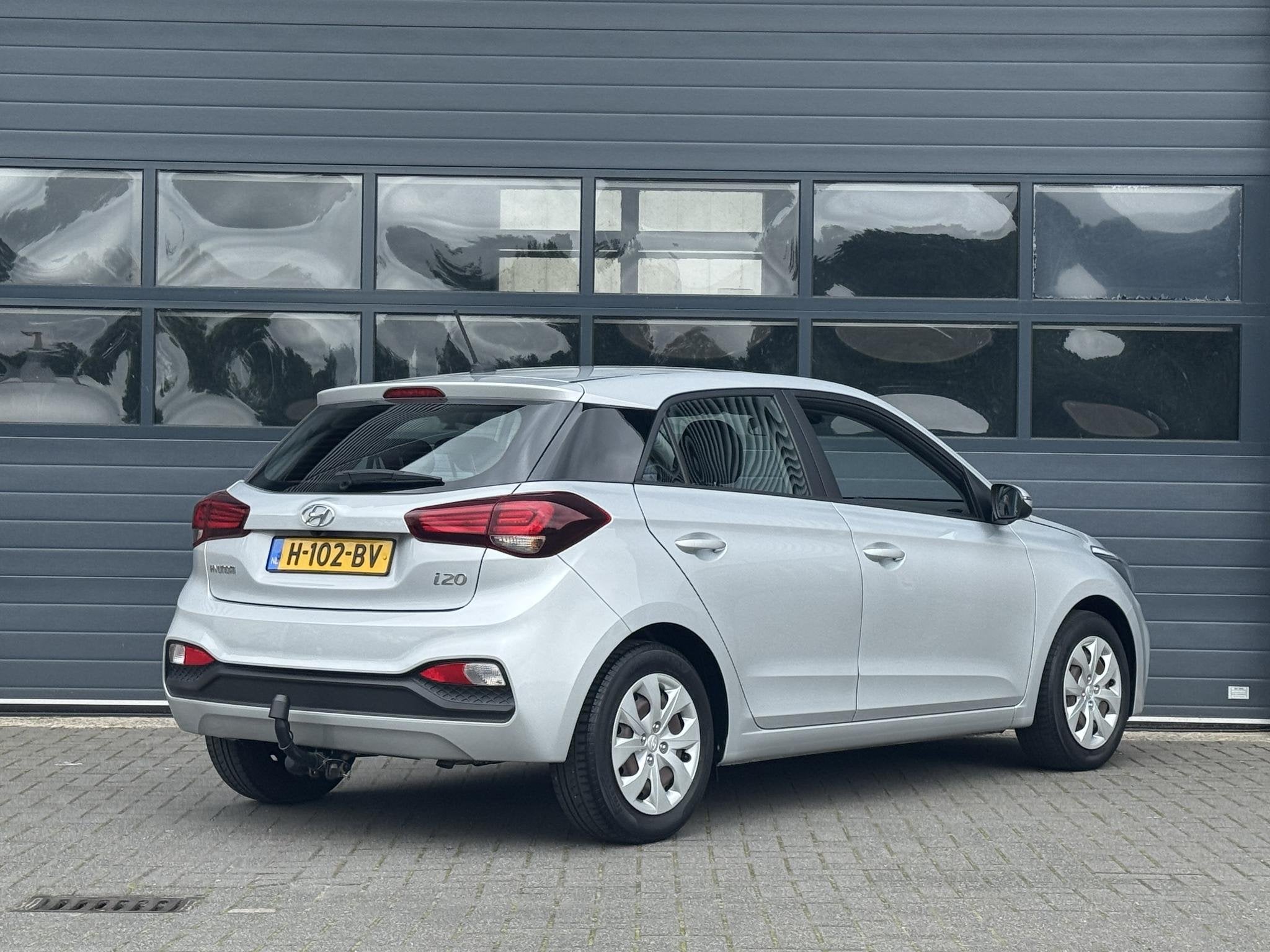 HYUNDAI I20 1.0 T-GDI I-MOTION I TREKHAAK I DEALER ONDERHOUD, Voorwielaandrijving, Met garantie (alle), Origineel Nederlands, Handgeschakeld