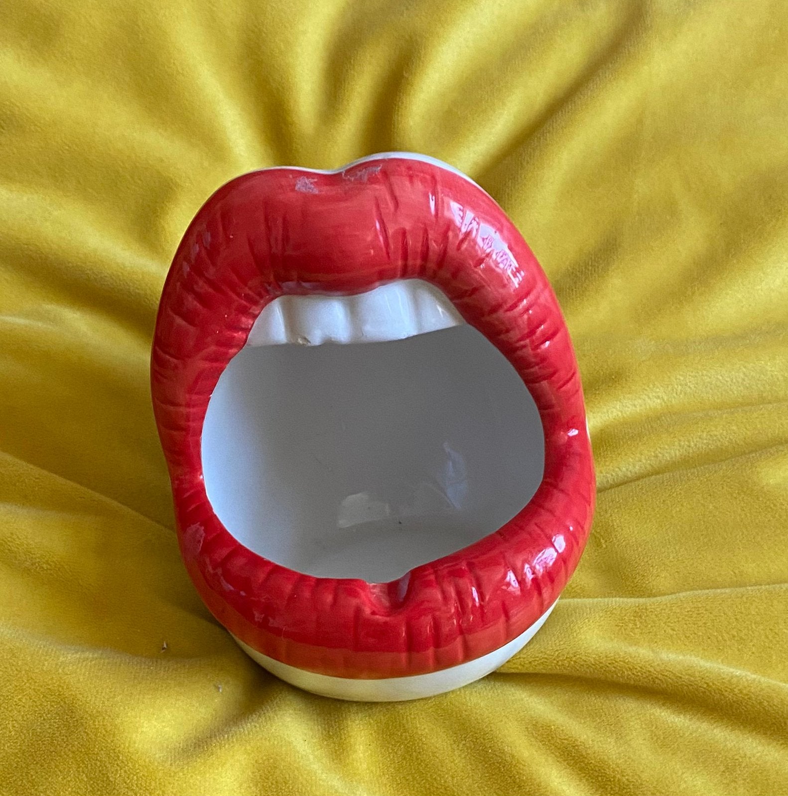 Leuke Keramische asbak 13x10cm, Ophalen of Verzenden