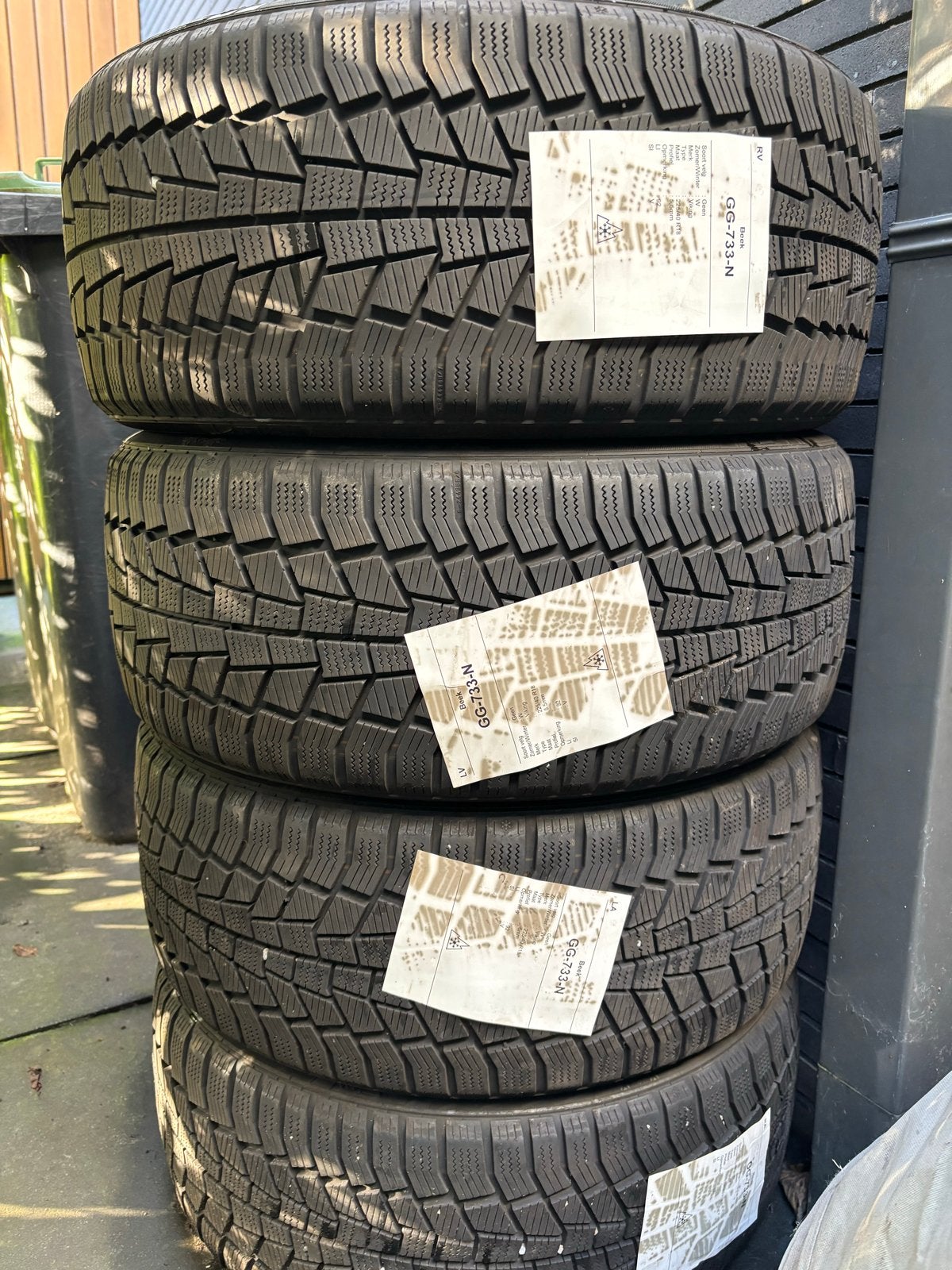 Viking winterbanden 225/40 R18 - 5.5mm/6mm profiel, Ophalen, 18 inch, Gebruikt, Winterbanden