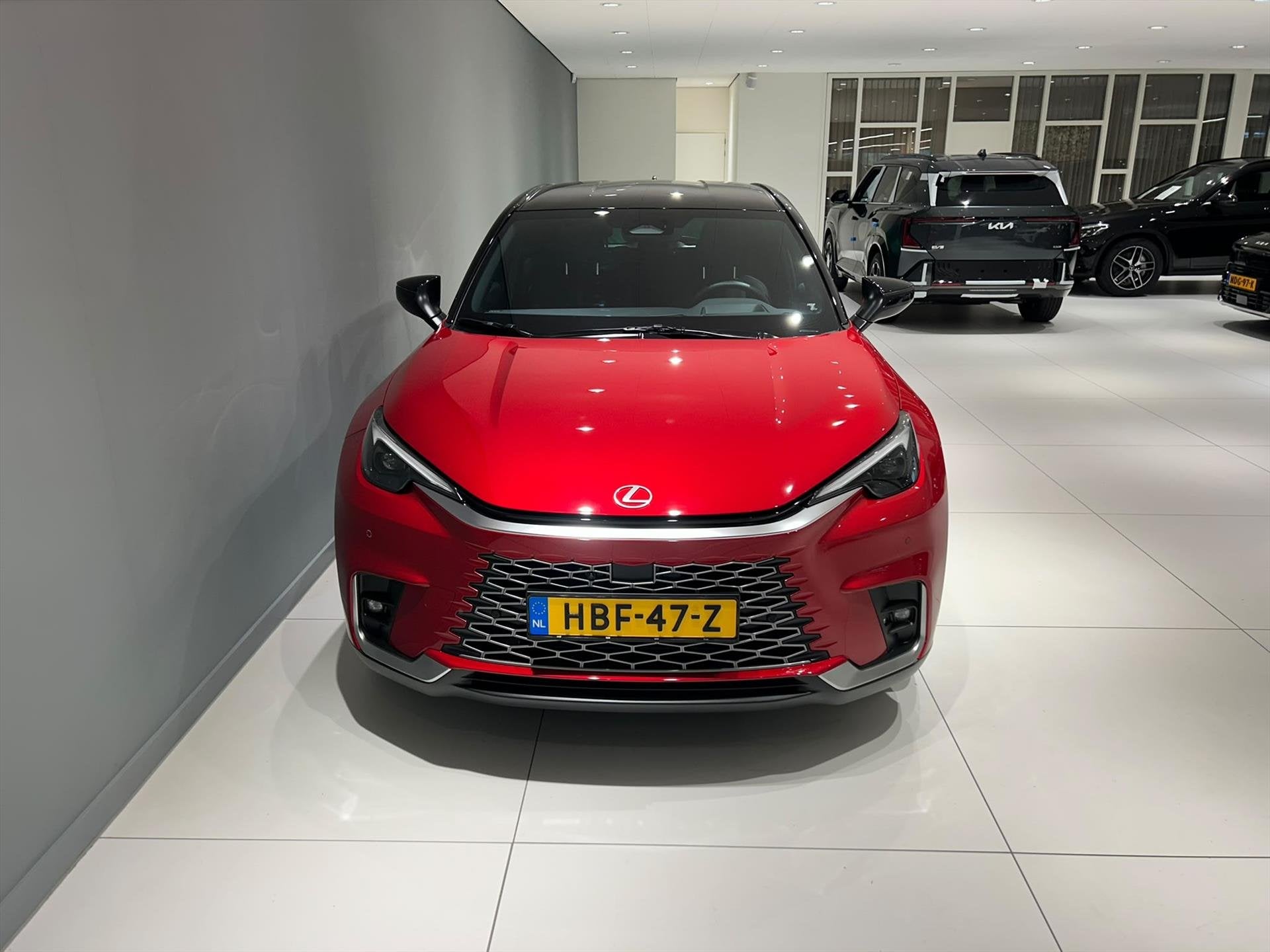 LEXUS Lbx 1.5 136pk CVT AWD Cool, Auto's, Gebruikt, Bedrijf, Hybride Elektrisch/Benzine, 3 cilinders