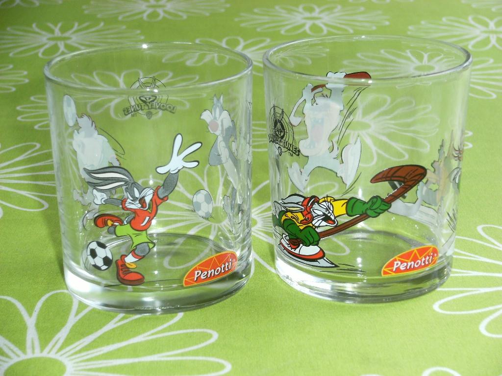 Looney tunes glazen Bugs Bunny - Penotti 2001, Ophalen of Verzenden, Looney Tunes, Zo goed als nieuw, Overige typen
