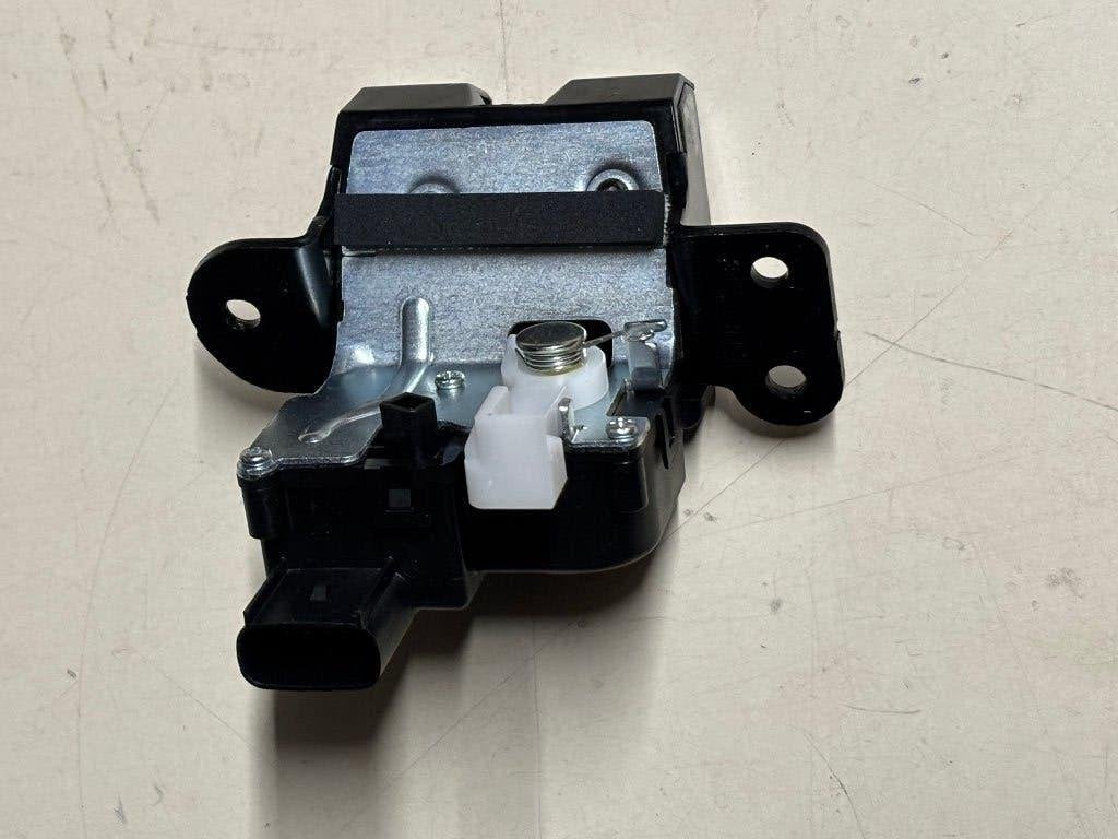 Achterklepslot Kia Niro DE 81230G5000, Ophalen of Verzenden, Kia, Nvt, Nvt