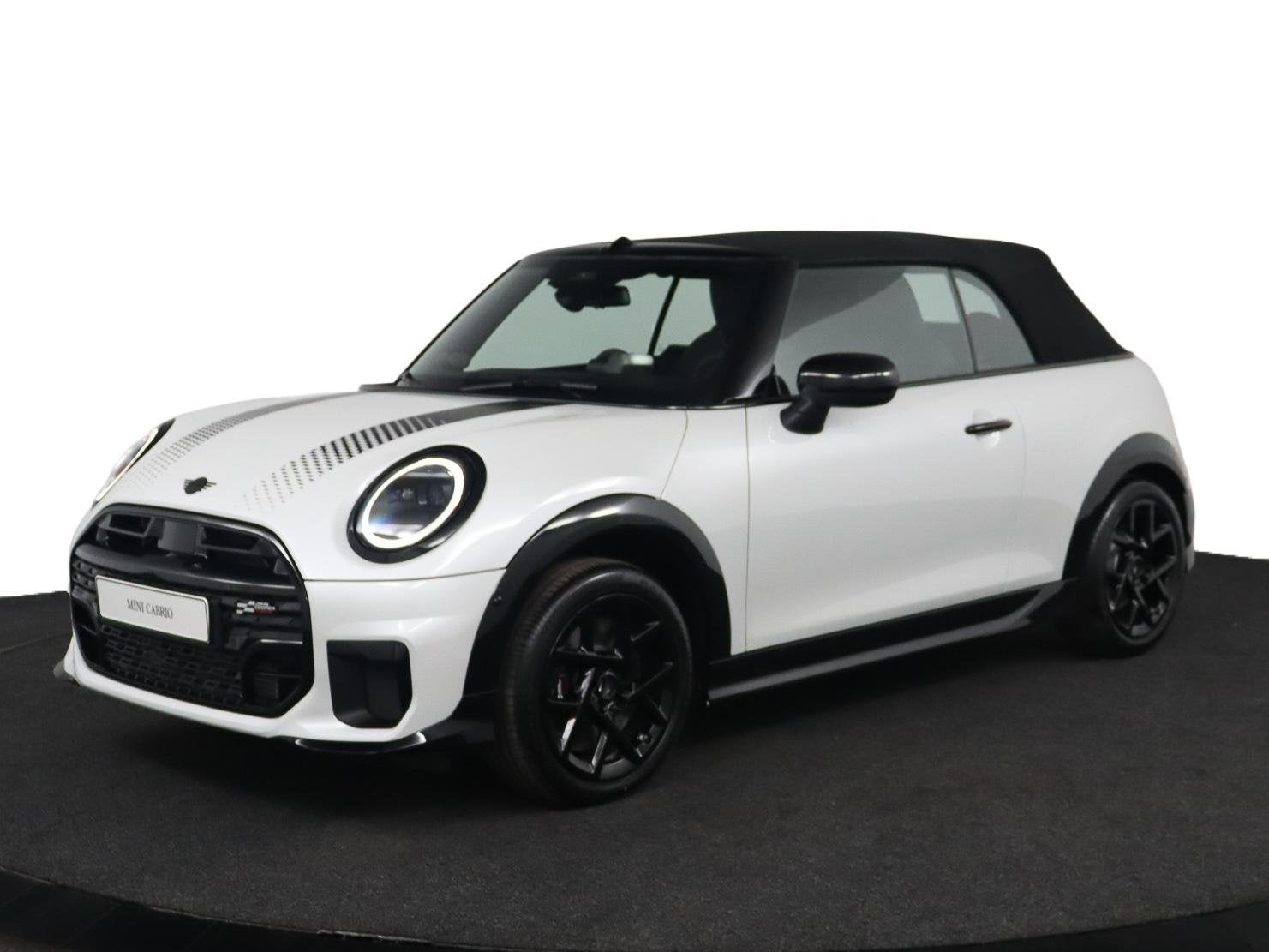 MINI Cooper Cabrio C | JCW Uitvoering | Pakket M | Head up D, Auto's, 1998 cc, Cabriolet, 4 stoelen, Sportstoelen
