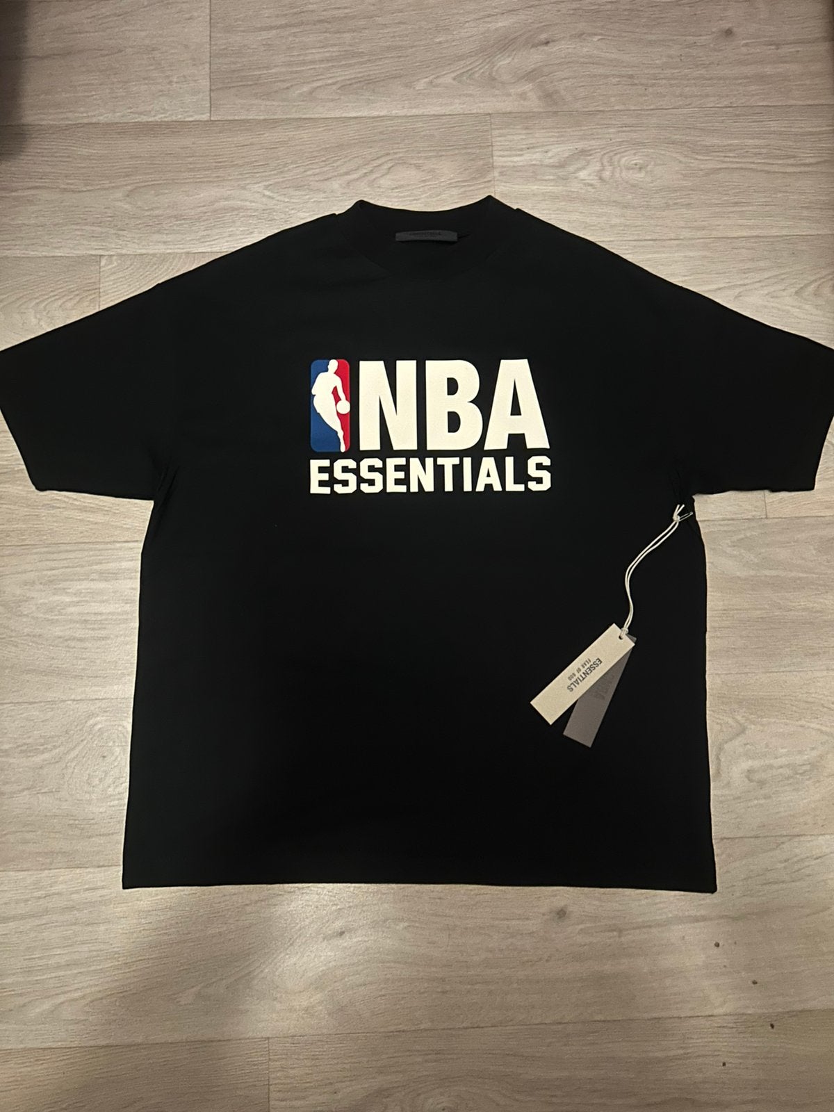 2 Essentials setjes (T-shirt en korte broek), Ophalen of Verzenden, Nieuw, Overige maten, Zwart