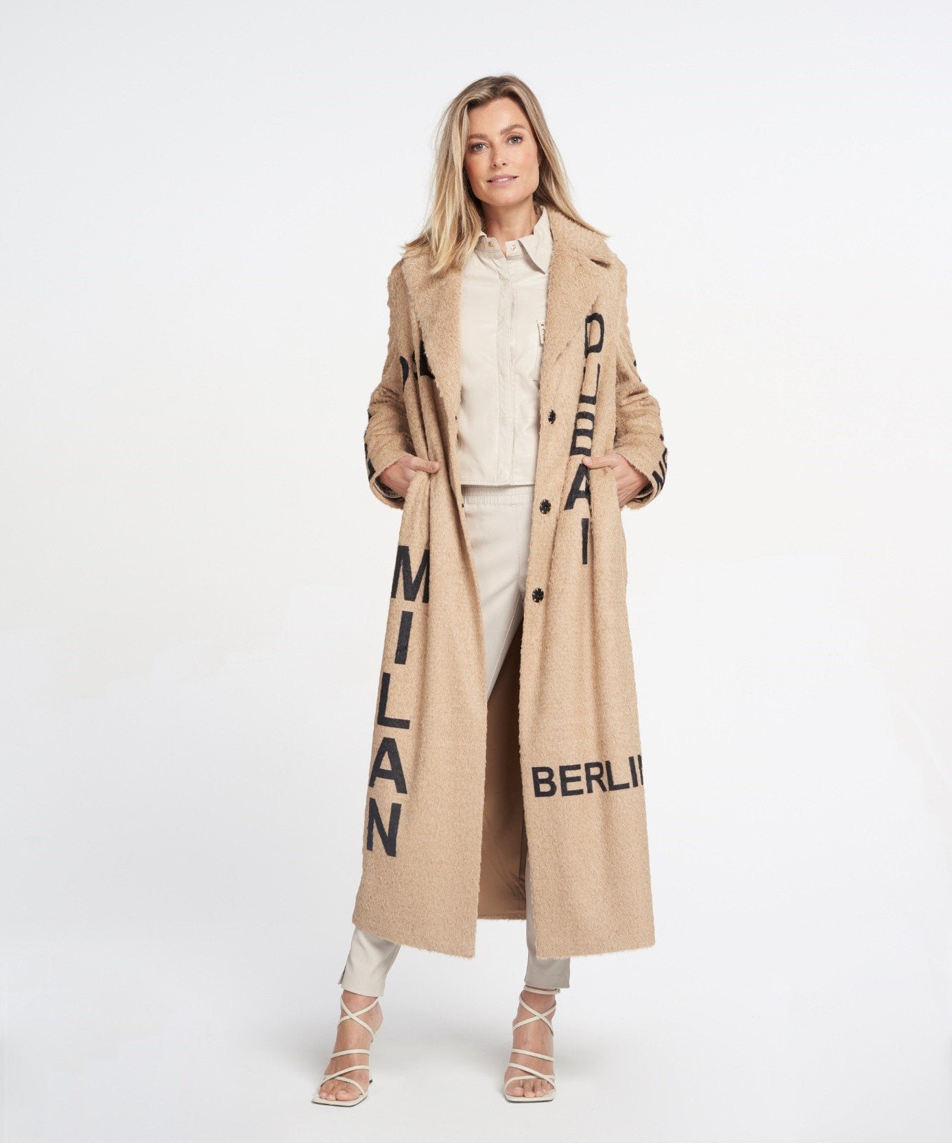 GEZOCHT: IBANA CAMEL LUNA EXCLUSIVE jas maat L - XL, Beige, Maat 42/44 (L), Ophalen of Verzenden, Gedragen