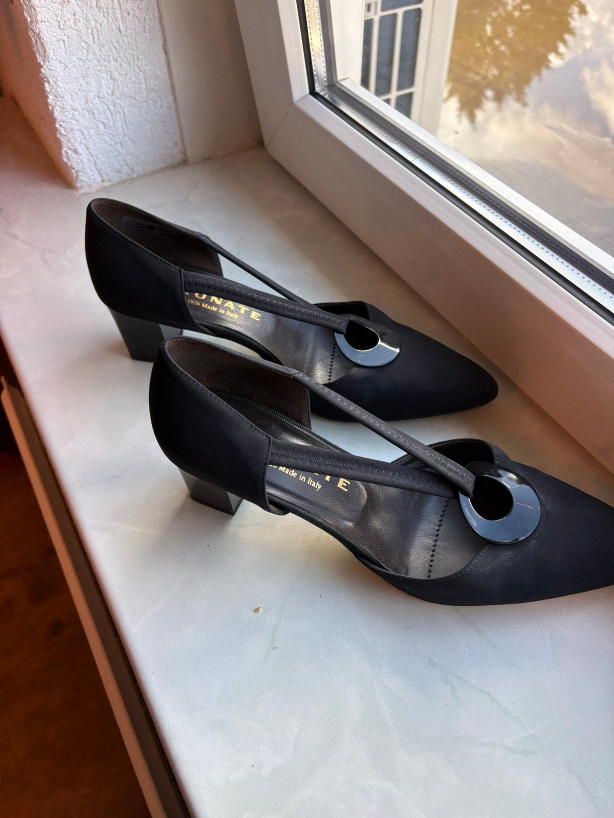 Brunate schoenen, Ophalen of Verzenden, Zo goed als nieuw, Zwart, Sneakers of Gympen