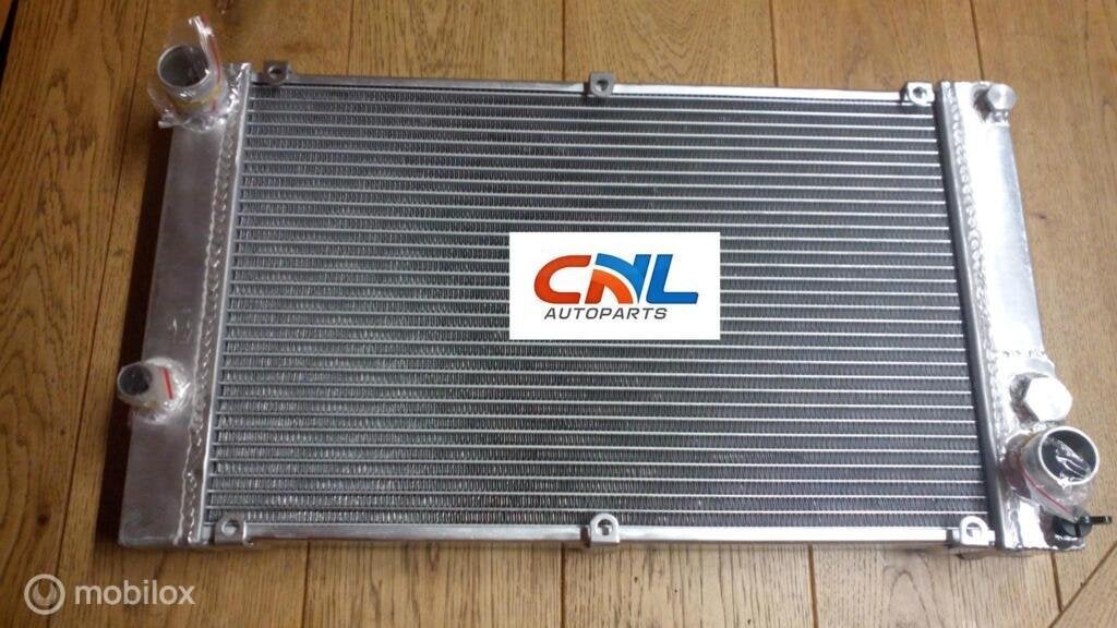 Radiateur +shroud+fan 1983-1991 Porsche 944 924S 924 MT, Nieuw, Ophalen of Verzenden