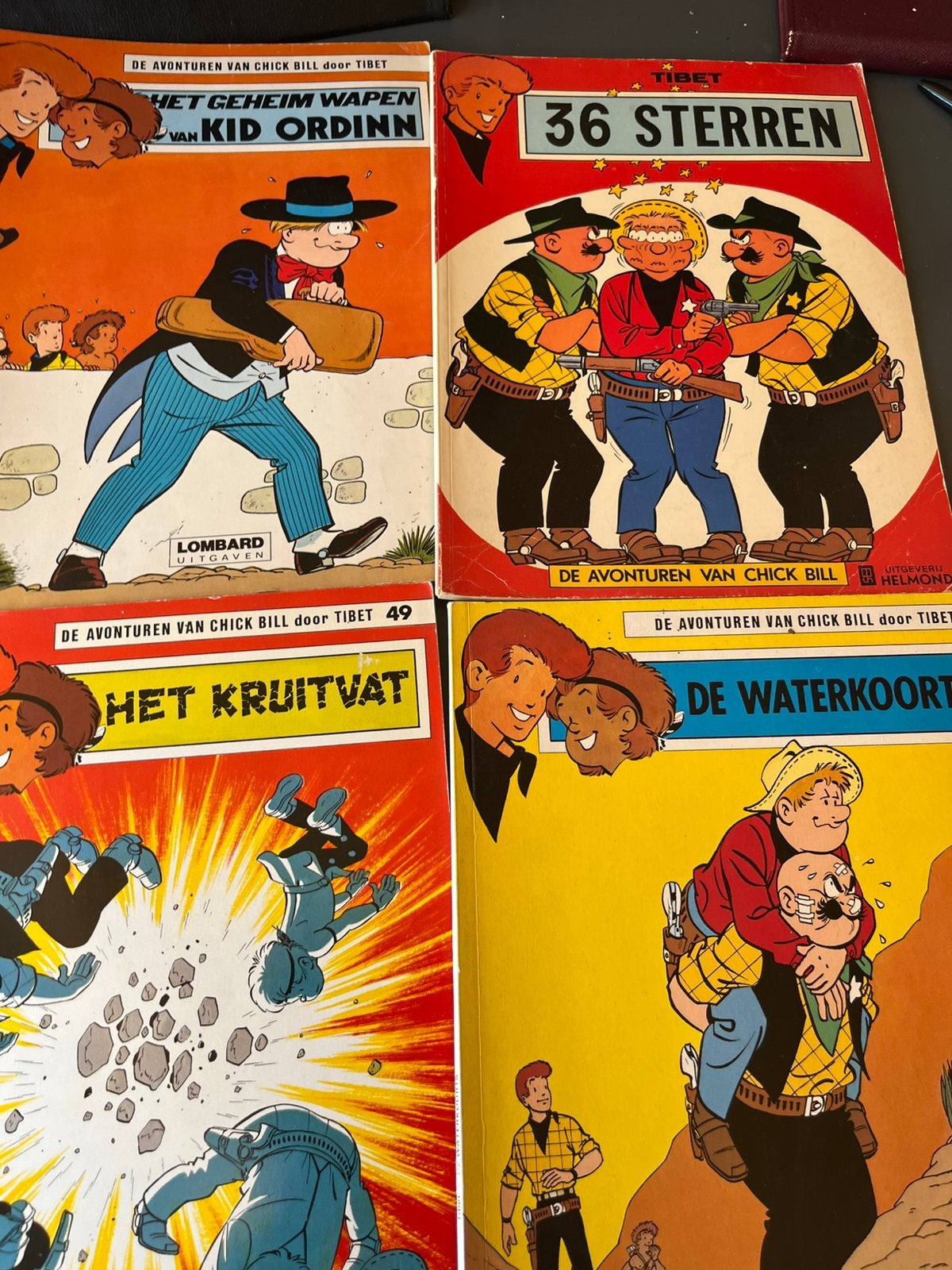 Te koop 30 strips van Chick Bill te koop, Boeken, Meerdere comics, Ophalen, Zo goed als nieuw, Europa