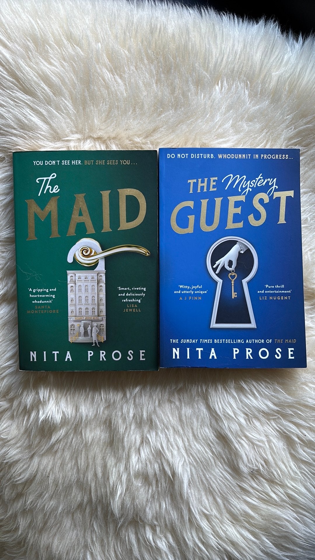 Nita Prose - The Maid book 1+2, Ophalen of Verzenden, Zo goed als nieuw
