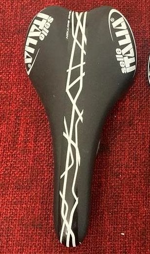 Selle italia zadel carbon nieuw 132 mm, De ruyterstraat 86, Zo goed als nieuw, Cycling@steenbergen.cc, Zadel