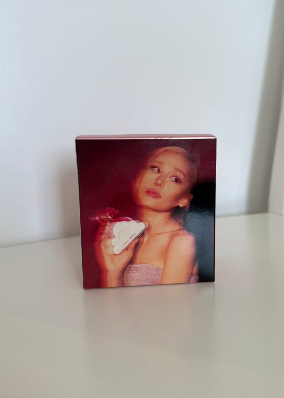 NIEUW: Ariana Grande Cloud Pink parfum 30 ml | Ongebruikt, Verzenden, Nieuw