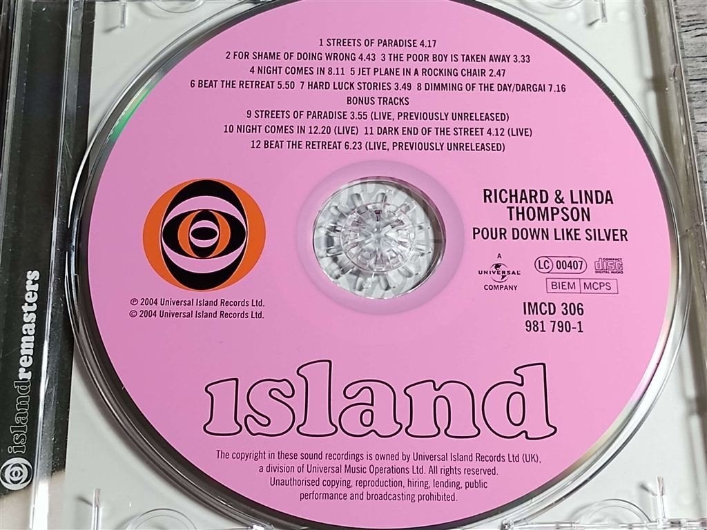 Richard & Linda Thompson - Pour Down Like Silver, Cd's en Dvd's, Ophalen of Verzenden, Zo goed als nieuw