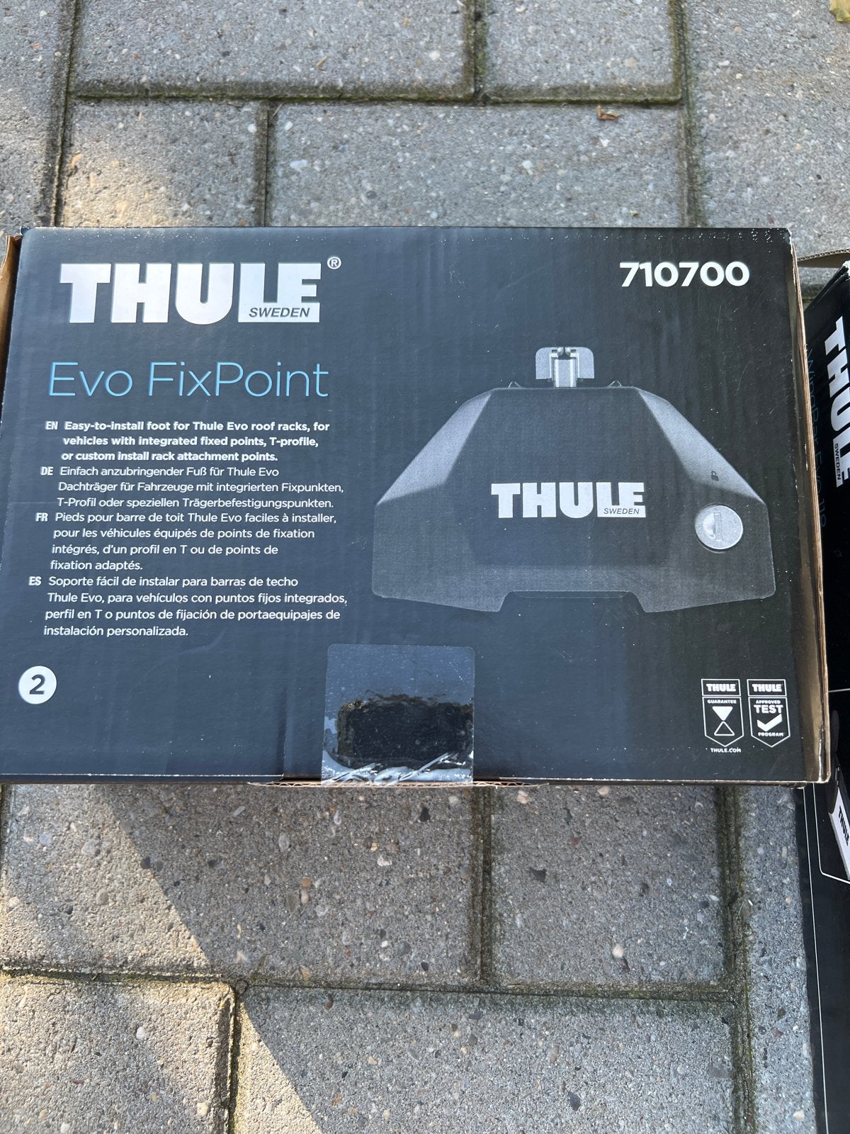 Foto 3 van Thule Evo FixPoint dakdragerset voor Toyota Corolla Cross
