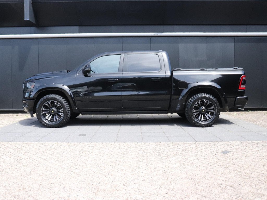 Dodge Ram 1500 5.7 V8 4x4 Crew Cab Laramie | LEDER | MEMORY, Automaat, Gebruikt, 5654 cc, Lane Keeping Assist