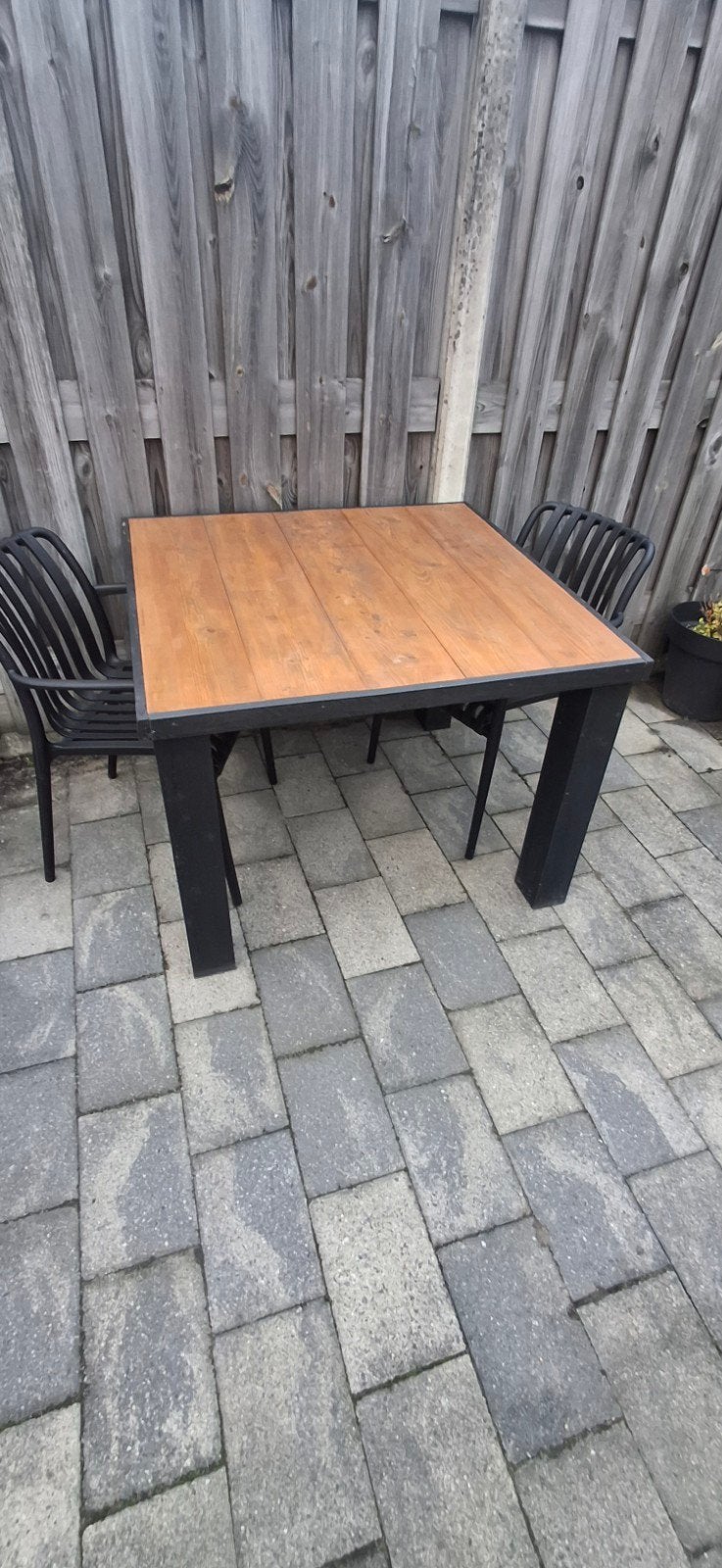 Tuinset met 2 stoelen en houten tafel, Gebruikt, Tuinset, Hout, Eettafel