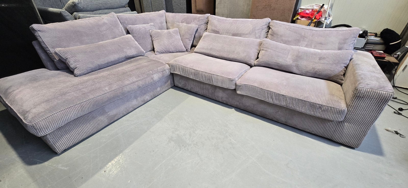 Grote Grijze Ribstoffen Hoekbank - Plofbak met Losse Kussens, Gebruikt, 100 tot 125 cm, Hoekbank, 300 cm of meer
