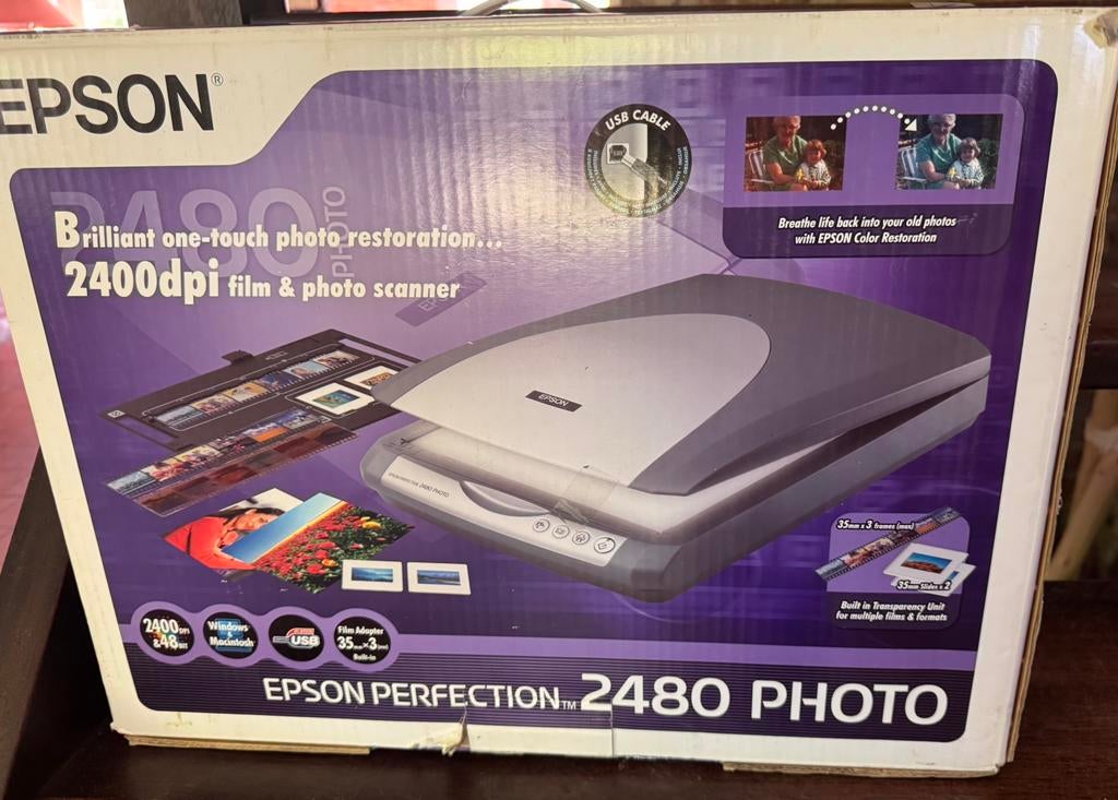 Epson scanner voor foto’s en documenten, Ophalen of Verzenden, Zo goed als nieuw