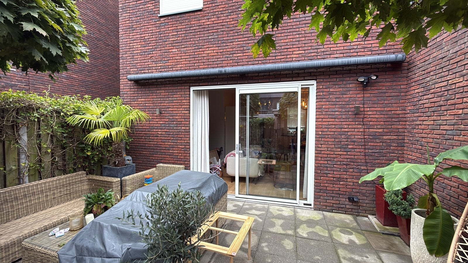 Elektrische zonnescherm breedte 6 m uitval 3 m, Tuin en Terras, 150 tot 300 cm, Ophalen, Zo goed als nieuw, Knikarmscherm