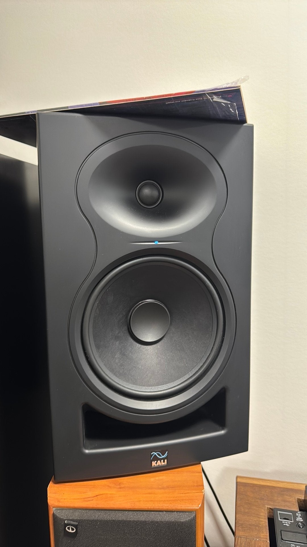 Kali audio lp-8 2nd wave pair and sub WS-12 V2, Ophalen, Zo goed als nieuw, Overige merken