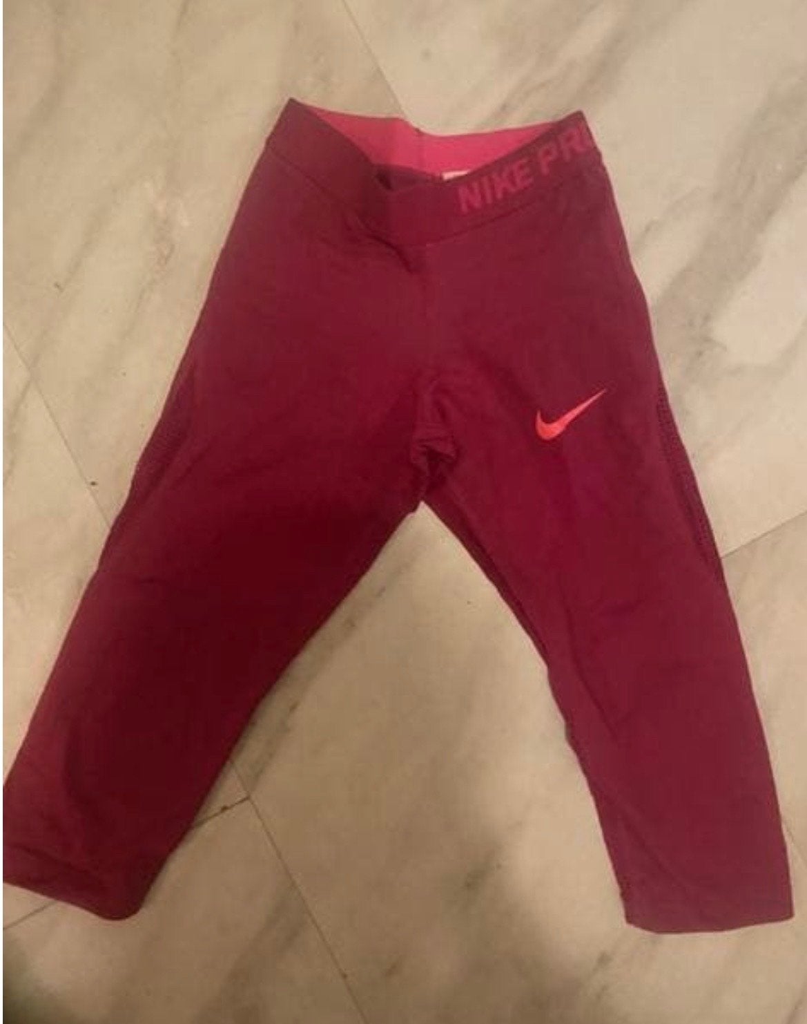 Nike Capri driekwart broek roze voor meisjes, Ophalen of Verzenden, Zo goed als nieuw, Meisje