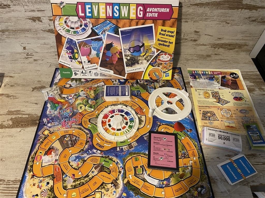 Levensweg avonturen editie [s689], Hobby en Vrije tijd, Gezelschapsspellen | Bordspellen, Verzenden, Zo goed als nieuw