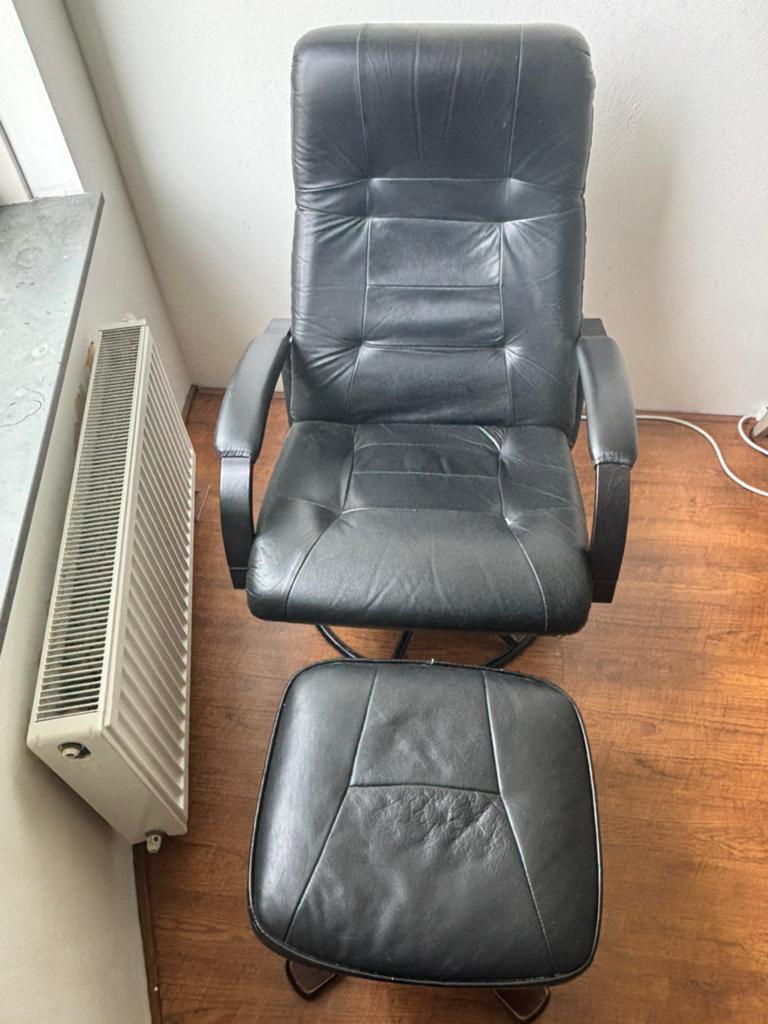 Ikea vintage draaifauteuil met voetenbankje, Ophalen, Gebruikt, Vintage, 75 tot 100 cm