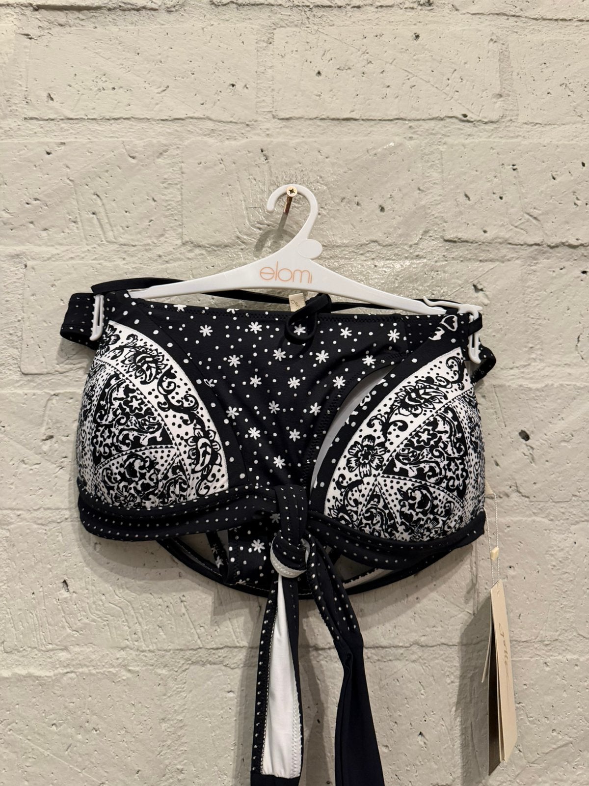 Gottex bikini 80/ 40 slip 40 NIEUW!! Nu €15, Kleding | Dames, Badmode en Zwemkleding, Ophalen of Verzenden, Nieuw, Zwart, Bikini